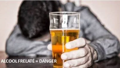 intoxications méthanol et alcool frelaté, signes et traitement